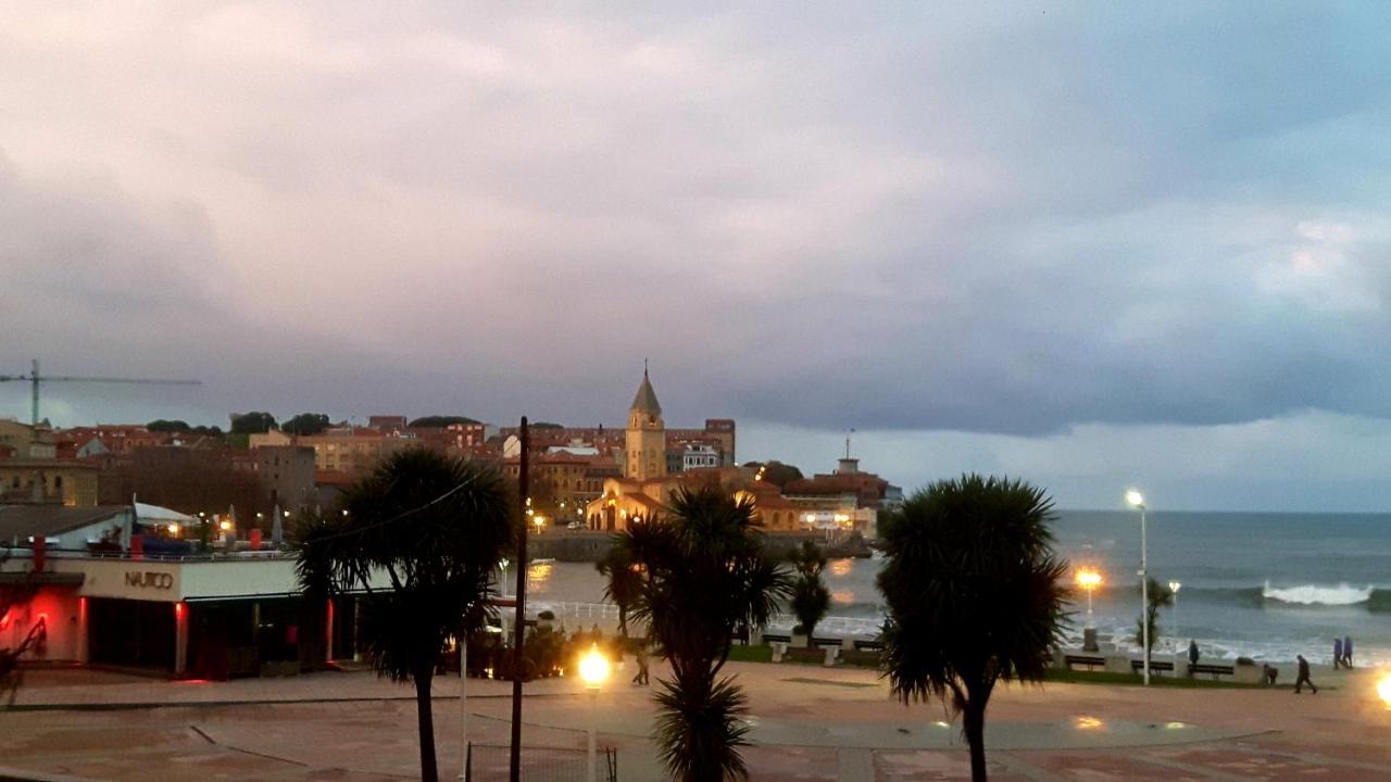 Apartamento La Escalerona Con Vistas Al Mar Apartment Gijón Exterior foto